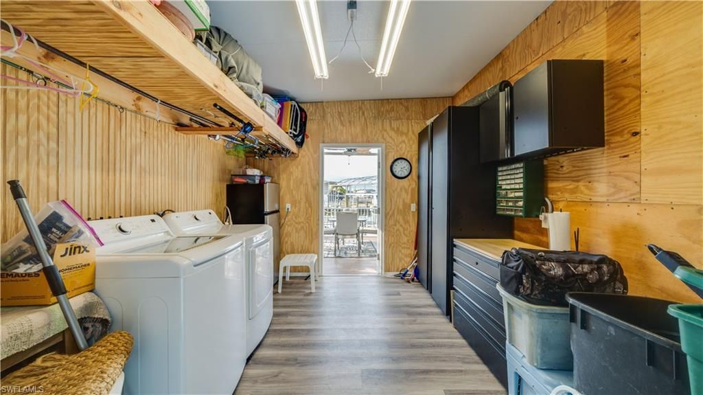 3033 Bounty Ln, Saint James City, FL 33956 Photo