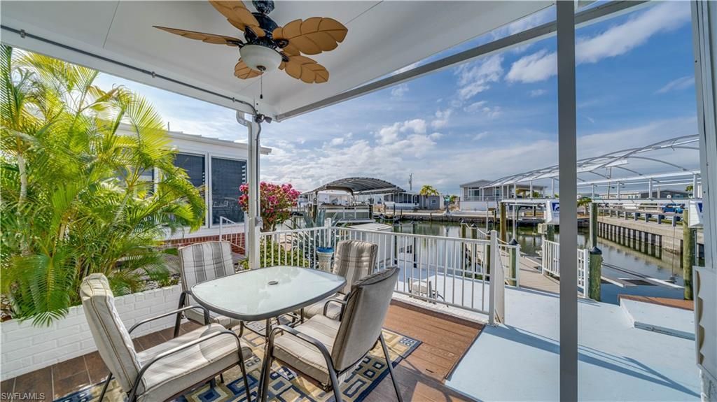 3033 Bounty Ln, Saint James City, FL 33956 Photo