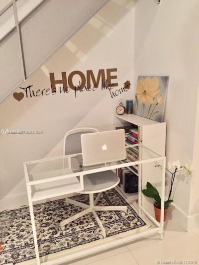 60 SW 13th St, Unit 2822, Miami, FL 33130 Photo