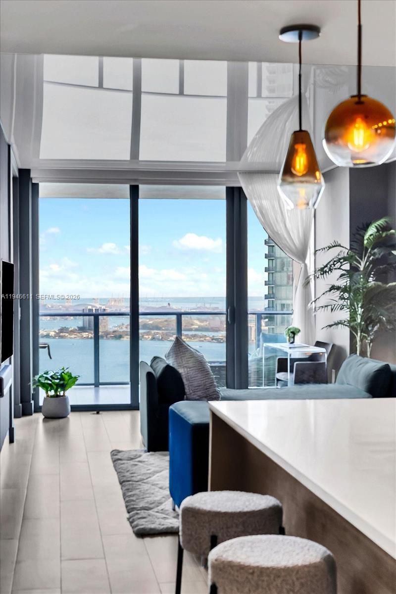 650 NE 32nd St, Unit 4405, Miami, FL 33137 Photo