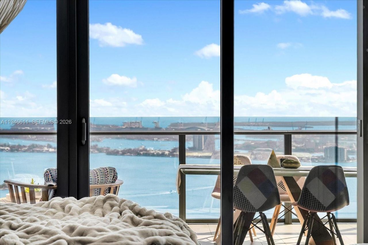 650 NE 32nd St , Unit 4405, Miami, FL 33137 Photo