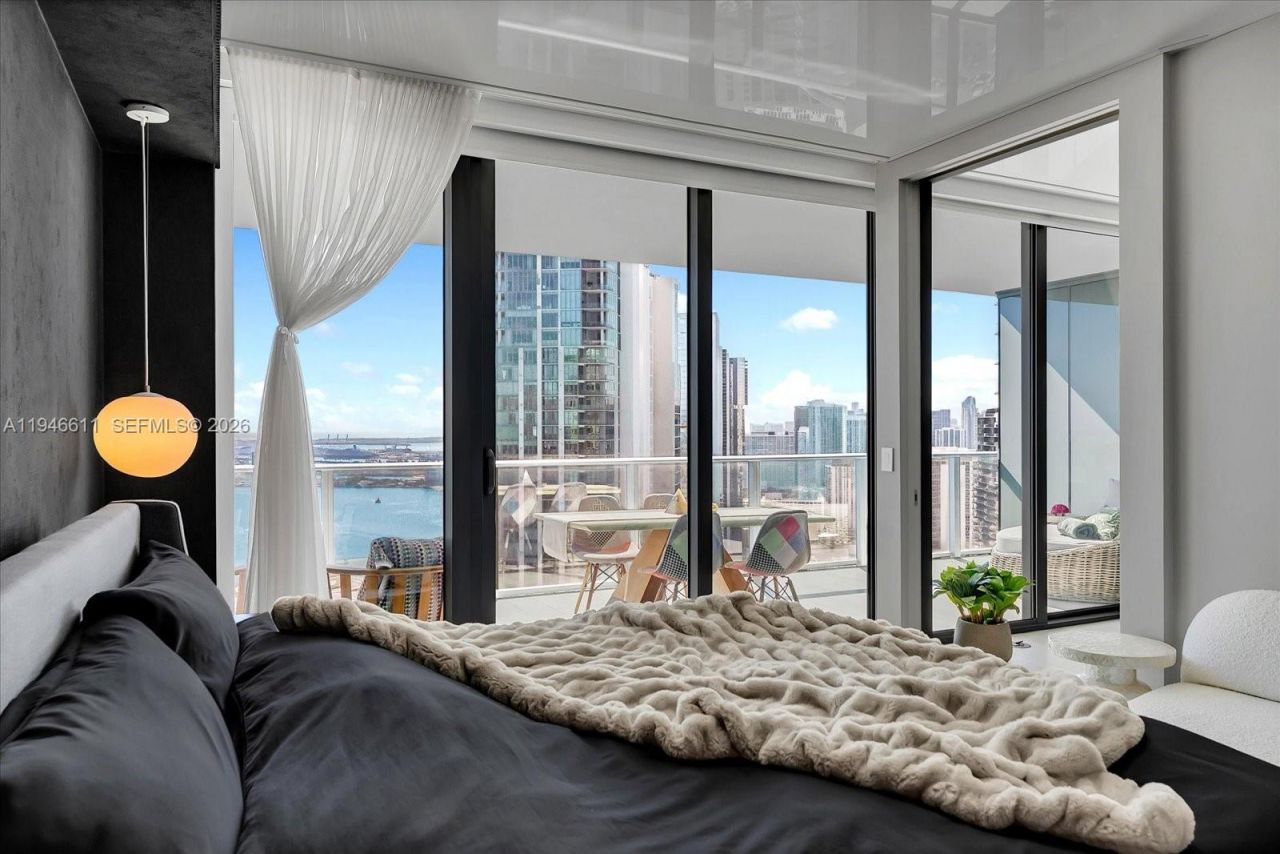 650 NE 32nd St , Unit 4405, Miami, FL 33137 Photo