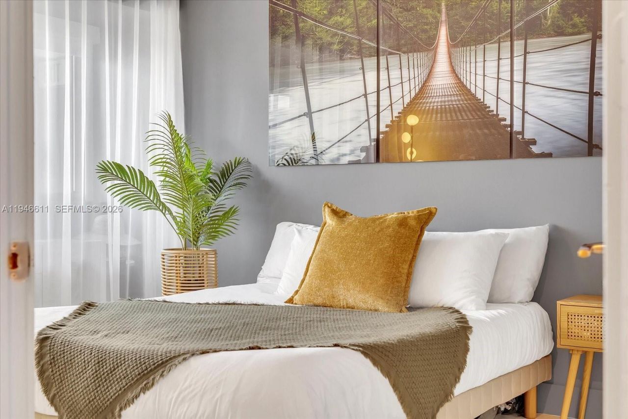 650 NE 32nd St, Unit 4405, Miami, FL 33137 Photo