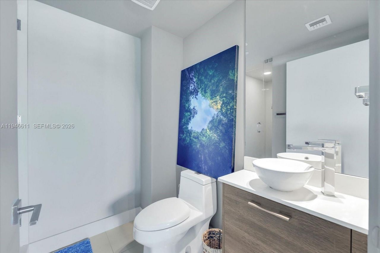 650 NE 32nd St, Unit 4405, Miami, FL 33137 Photo