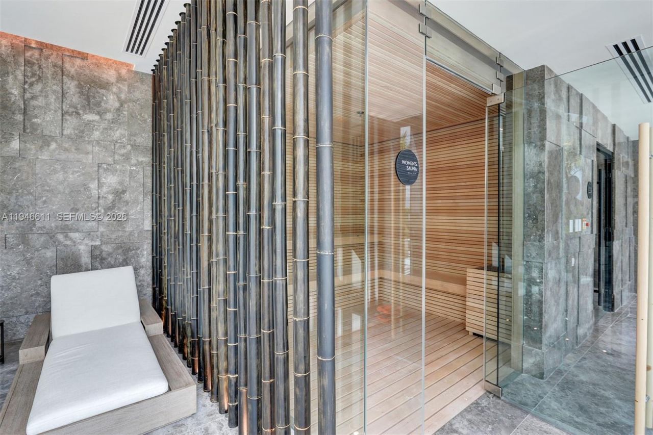 650 NE 32nd St , Unit 4405, Miami, FL 33137 Photo