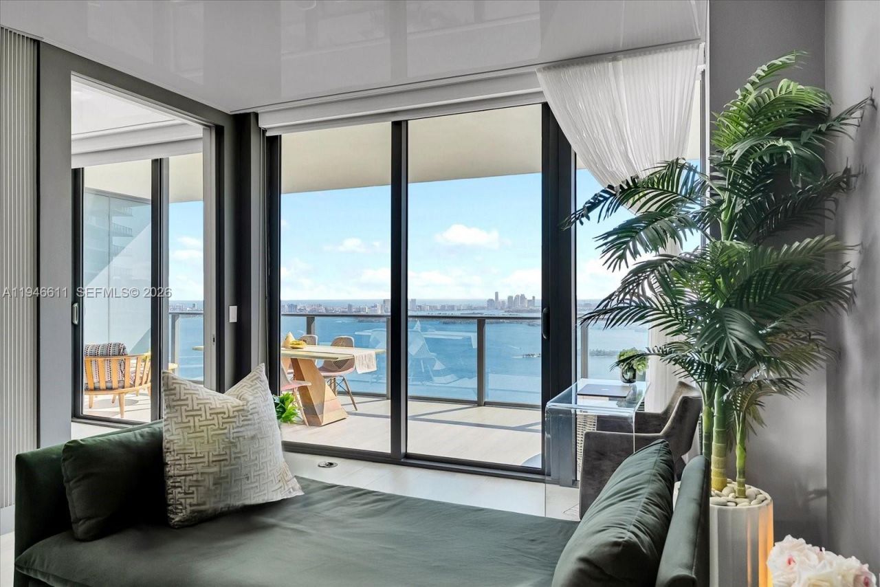 650 NE 32nd St , Unit 4405, Miami, FL 33137 Photo