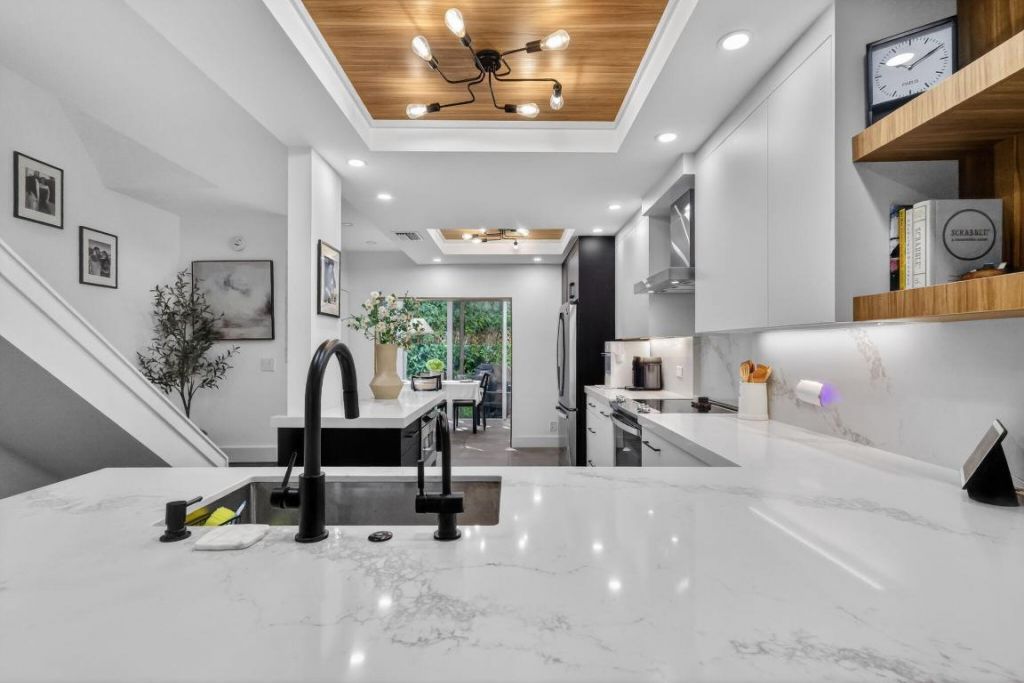 836 Kokomo Key Lane, Delray Beach, FL 33483 Photo