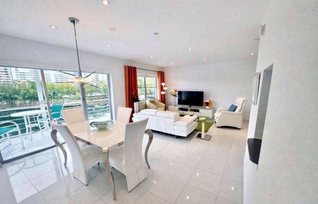 400 Diplomat Pkwy, Unit 506, Hallandale Beach, FL 33009 Photo