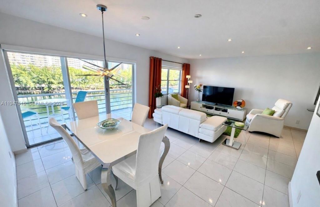 400 Diplomat Pkwy, Unit 506, Hallandale Beach, FL 33009 Photo