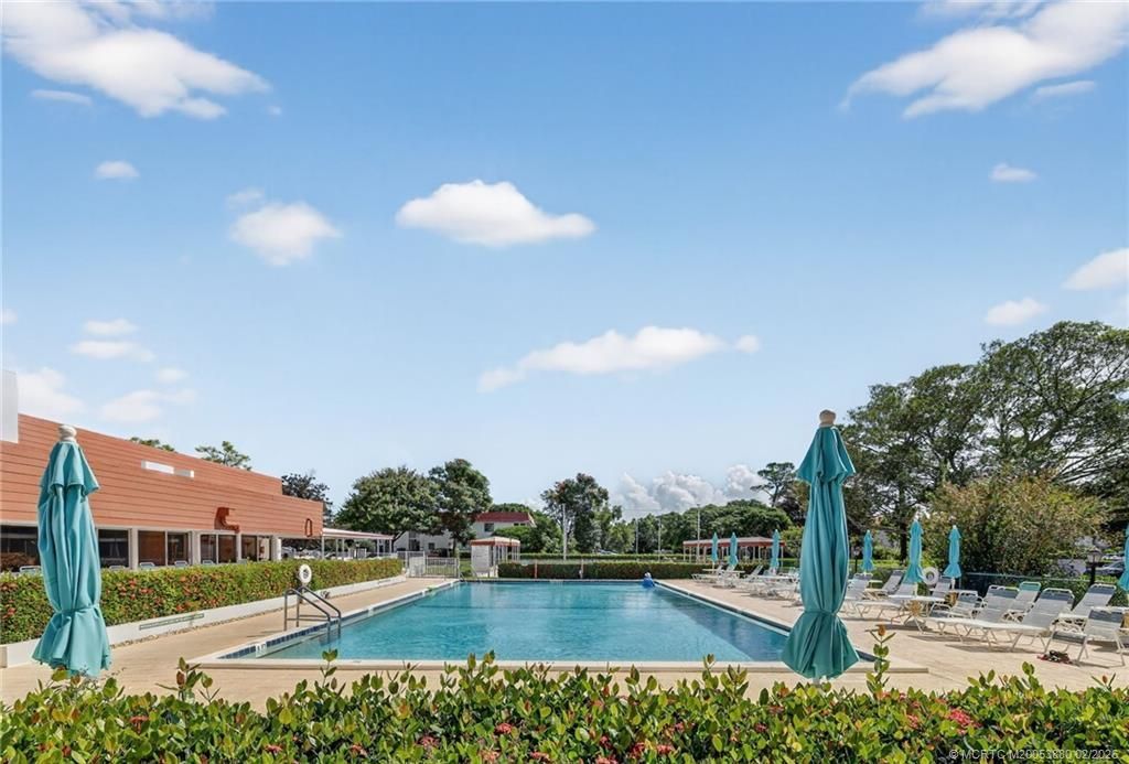 2600 SE Ocean Boulevard, Unit M10, Stuart, FL 34996 Photo