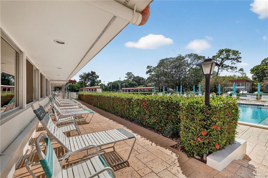 2600 SE Ocean Boulevard, Unit M10, Stuart, FL 34996 Photo