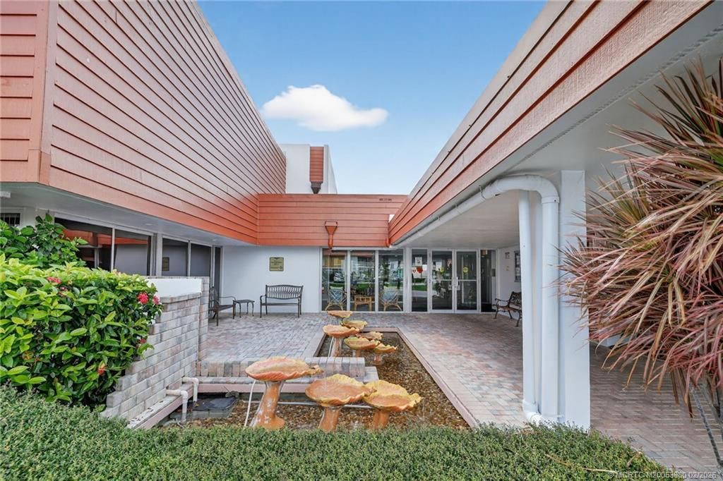 2600 SE Ocean Boulevard, Unit M10, Stuart, FL 34996 Photo