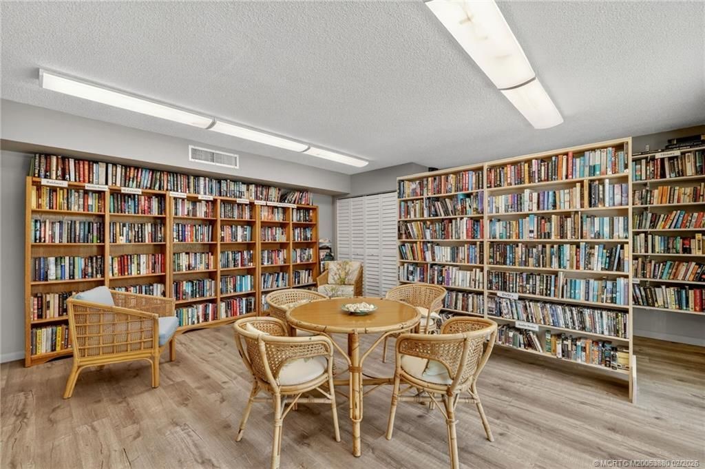 2600 SE Ocean Boulevard, Unit M10, Stuart, FL 34996 Photo