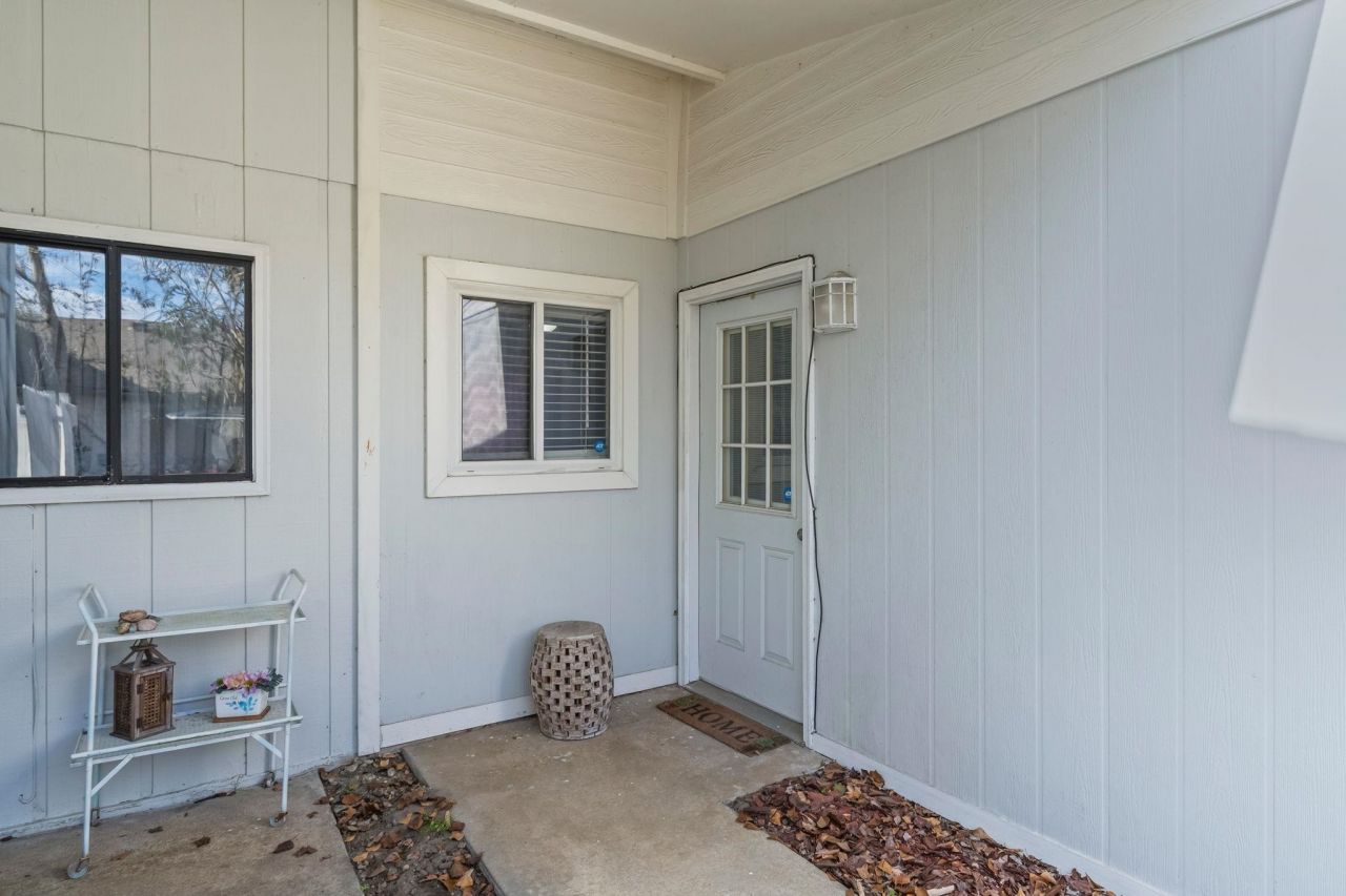 1361 Turkey Ridge Rd. Photo 25