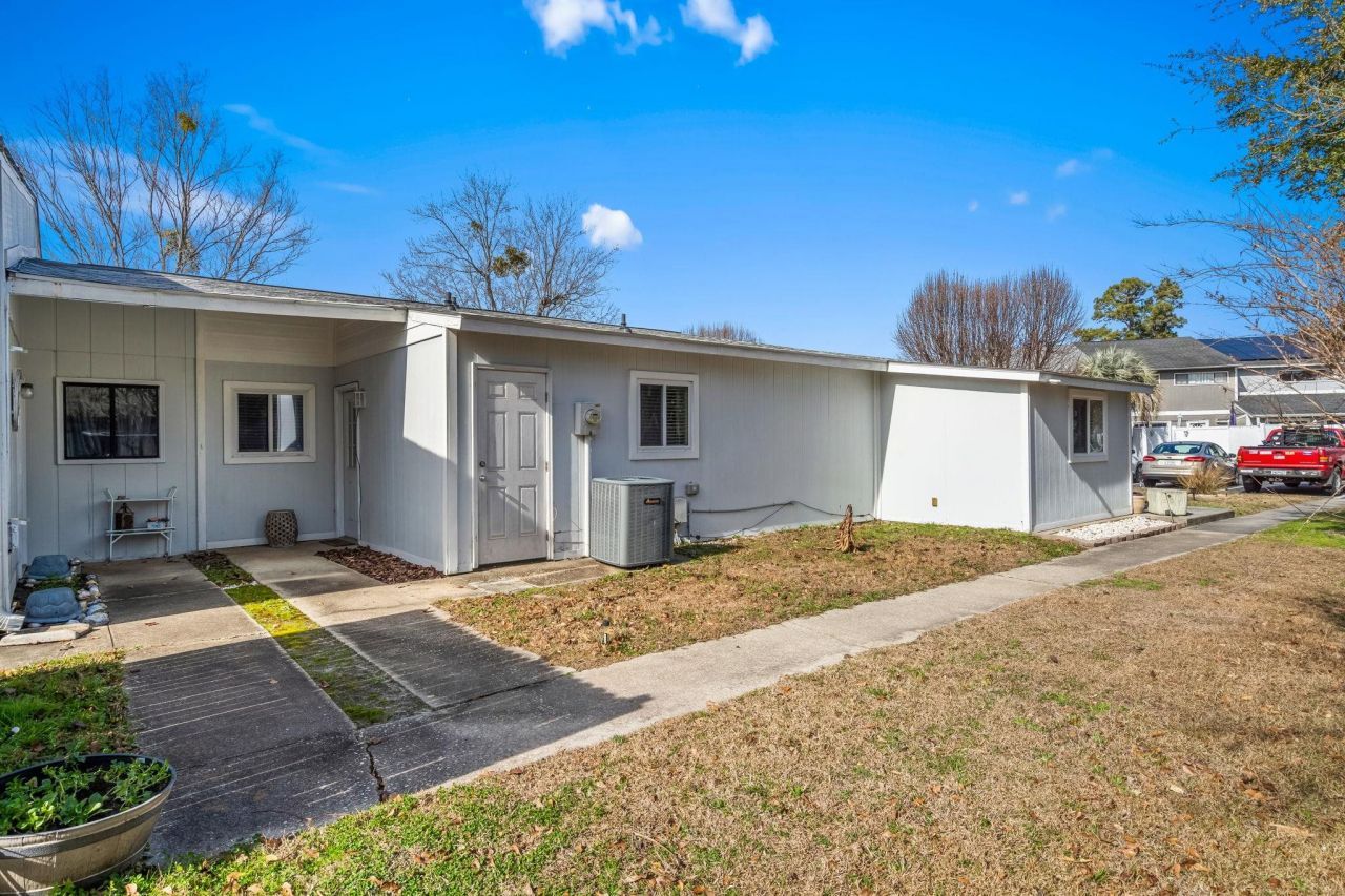 1361 Turkey Ridge Rd. Photo 26