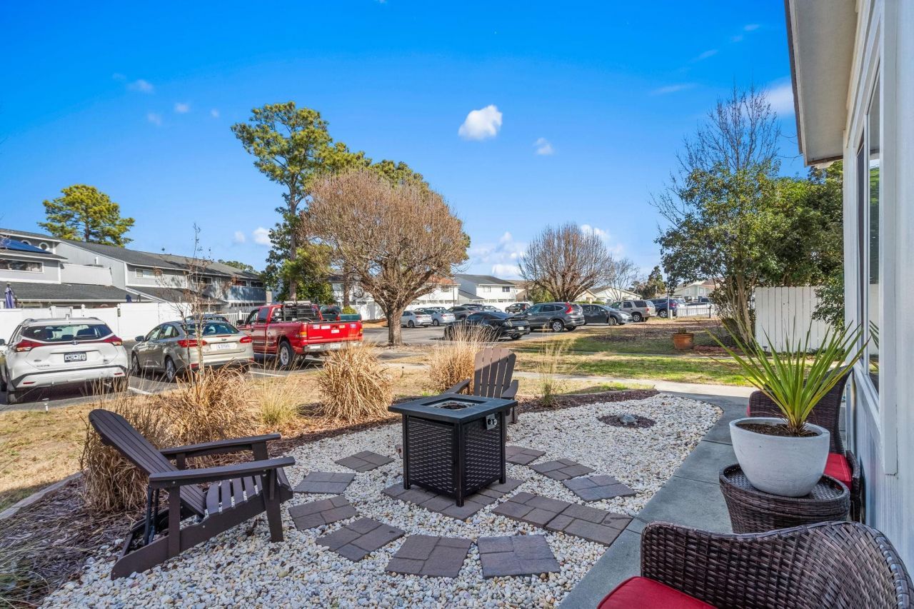 1361 Turkey Ridge Rd. Photo 4