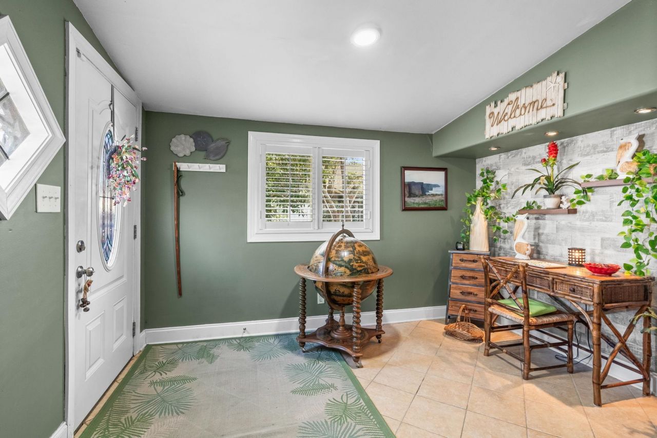 1361 Turkey Ridge Rd. Photo 6