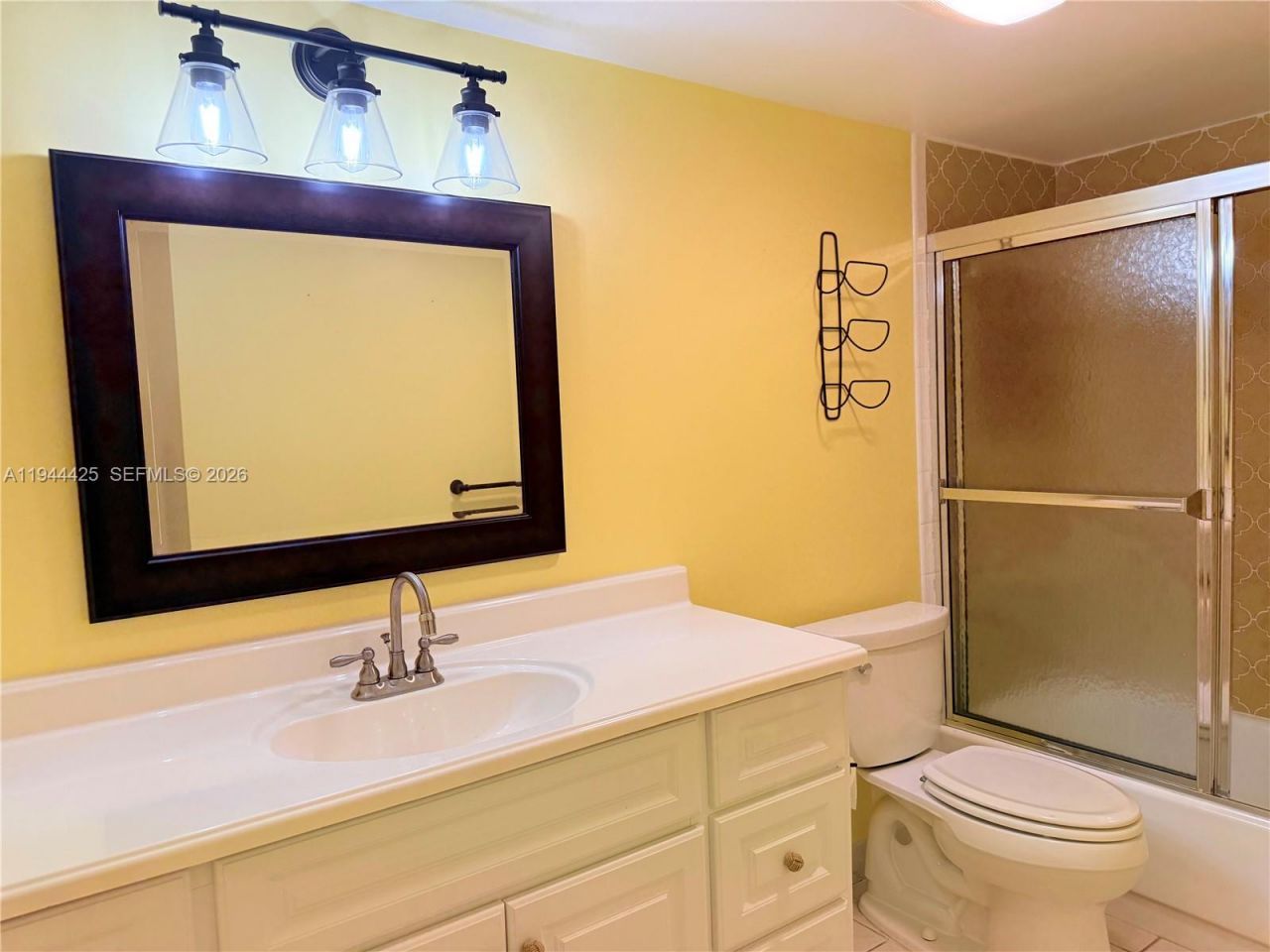 8951 N New River Canal Rd, Unit 2D, Plantation, FL 33324 Photo