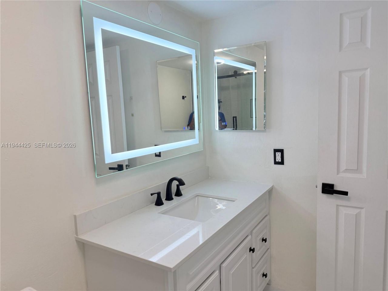 8951 N New River Canal Rd, Unit 2D, Plantation, FL 33324 Photo