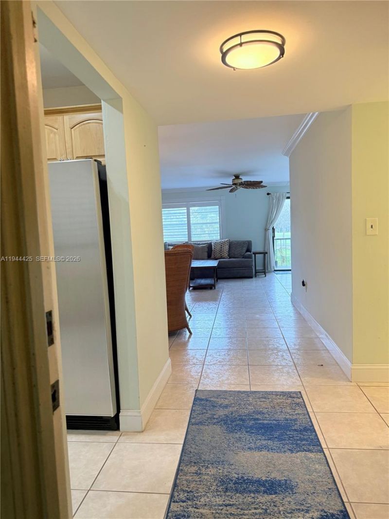 8951 N New River Canal Rd, Unit 2D, Plantation, FL 33324 Photo