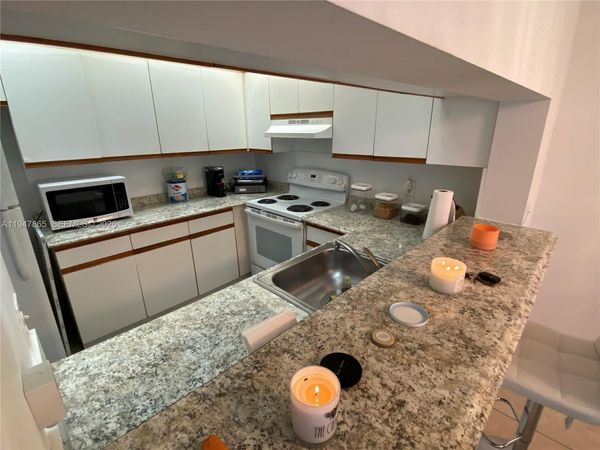 12950 SW 7th Ct, Unit 310A, Pembroke Pines, FL 33027