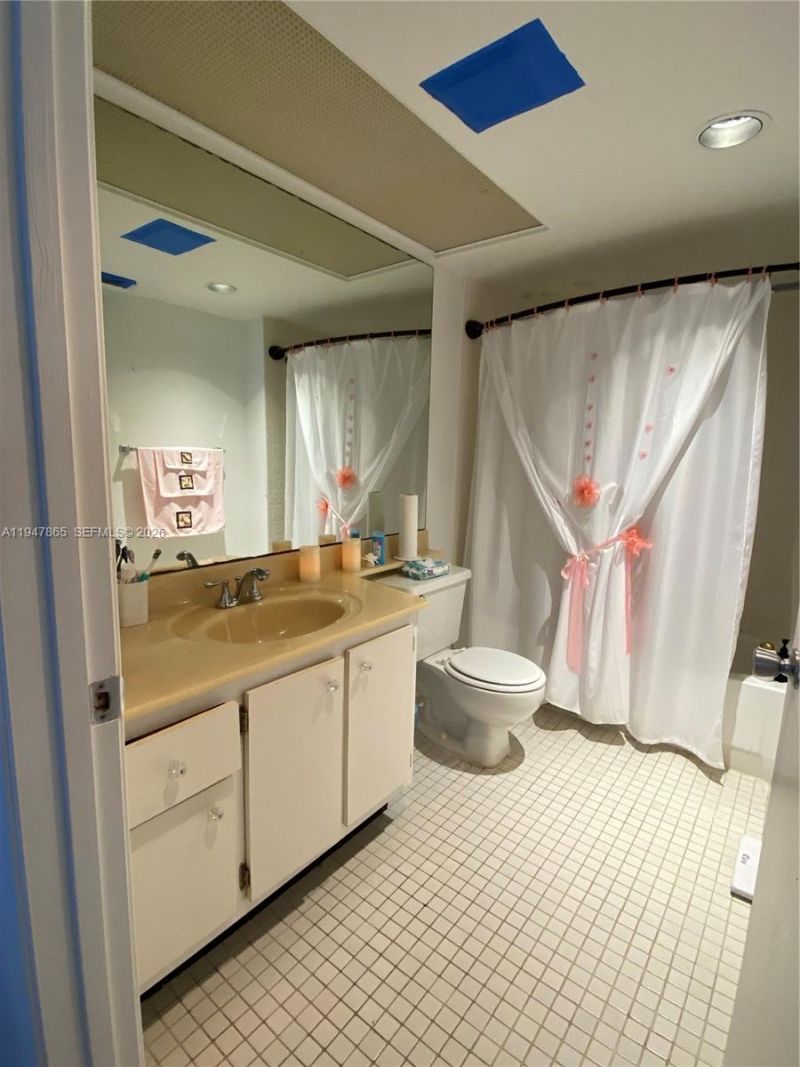 12950 SW 7th Ct, Unit 310A, Pembroke Pines, FL 33027 Photo