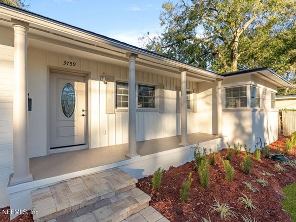 3759 VIA DE LA REINA, Jacksonville, FL 32217