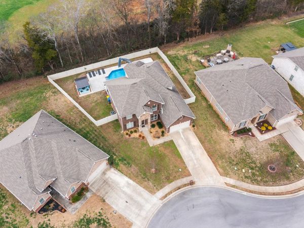 1413 Burrows Ave, Murfreesboro, TN 37129