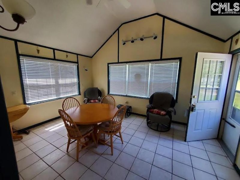 2734 Burtons Ferry Highway  Photo 10