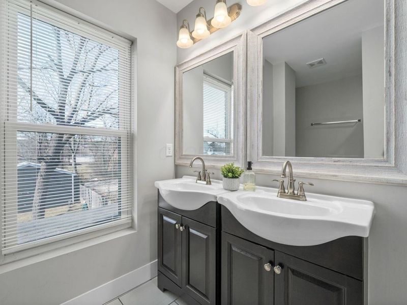 423 Saint Clair Avenue, Columbus, OH 43203 Photo 36