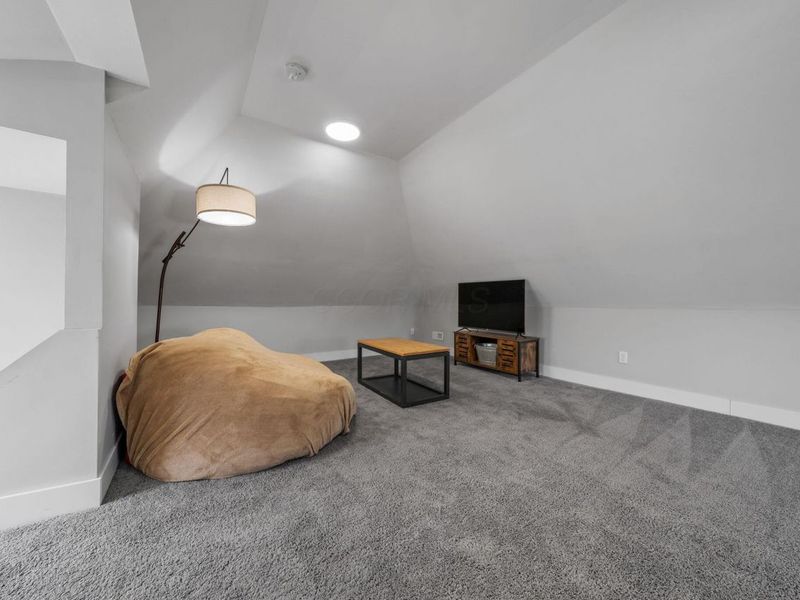 423 Saint Clair Avenue, Columbus, OH 43203 Photo 42