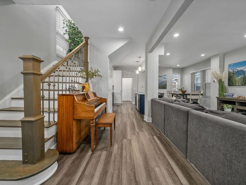 423 Saint Clair Avenue, Columbus, OH 43203 Photo 6