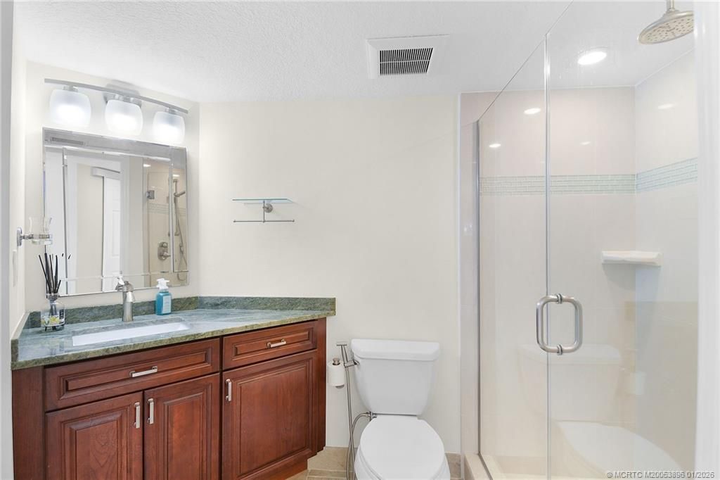9500 S Ocean Drive, Unit 910, Jensen Beach, FL 34957 Photo