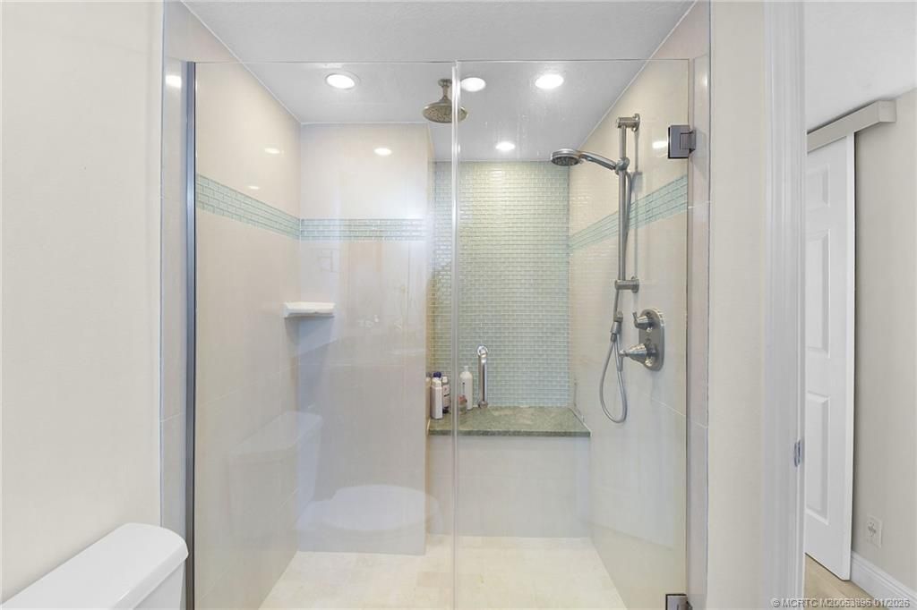 9500 S Ocean Drive, Unit 910, Jensen Beach, FL 34957 Photo