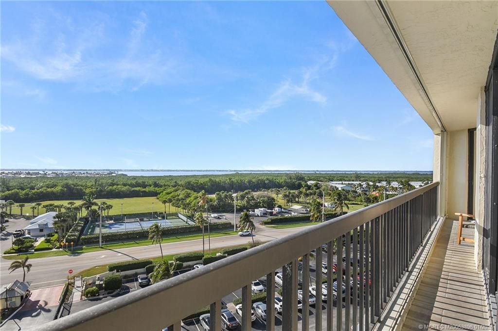 9500 S Ocean Drive, Unit 910, Jensen Beach, FL 34957 Photo