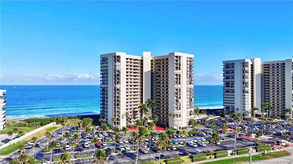 9500 S Ocean Drive, Unit 910, Jensen Beach, FL 34957 Photo