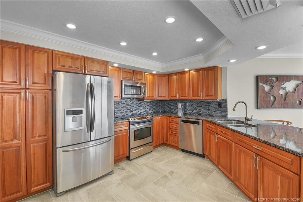 9500 S Ocean Drive, Unit 910, Jensen Beach, FL 34957 Photo