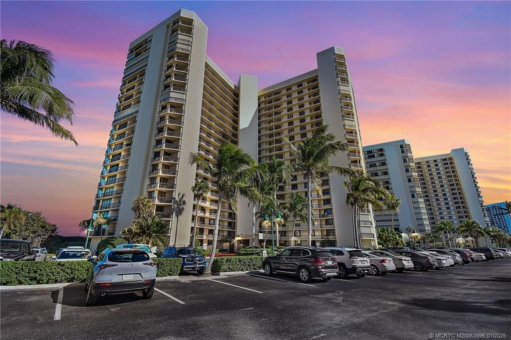 9500 S Ocean Drive, Unit 910, Jensen Beach, FL 34957 Photo