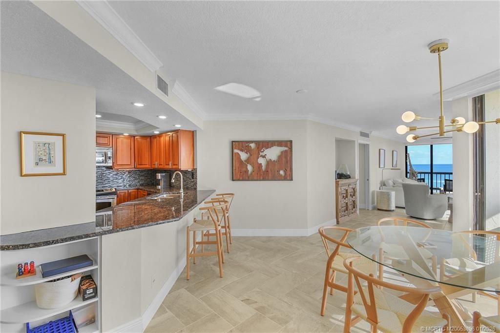 9500 S Ocean Drive, Unit 910, Jensen Beach, FL 34957 Photo