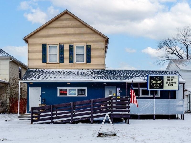 135 E Oregon Avenue, Sebring, OH 44672 Photo 1