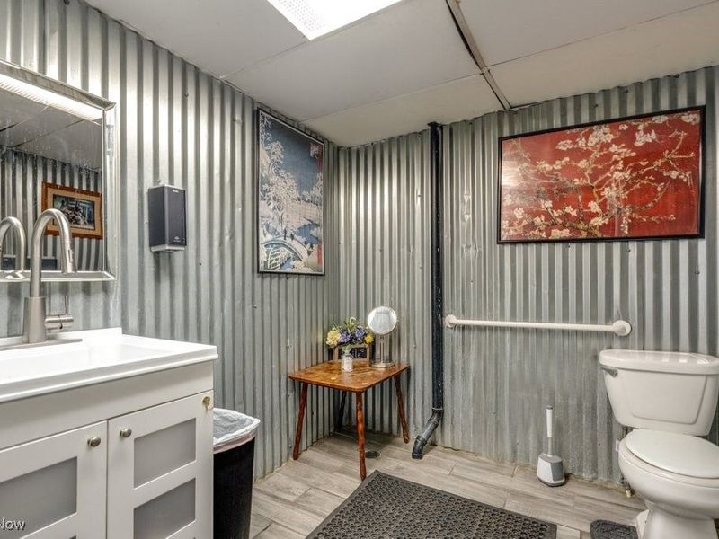 135 E Oregon Avenue, Sebring, OH 44672 Photo 15