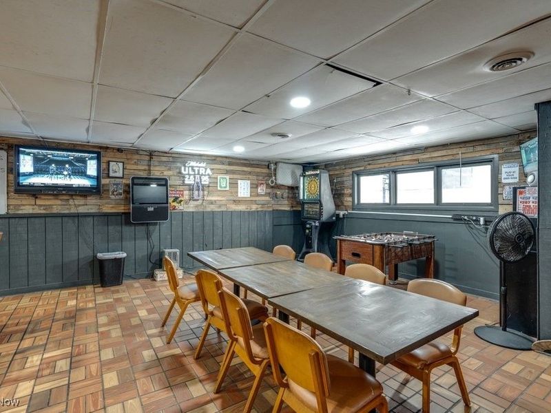 135 E Oregon Avenue, Sebring, OH 44672 Photo 32