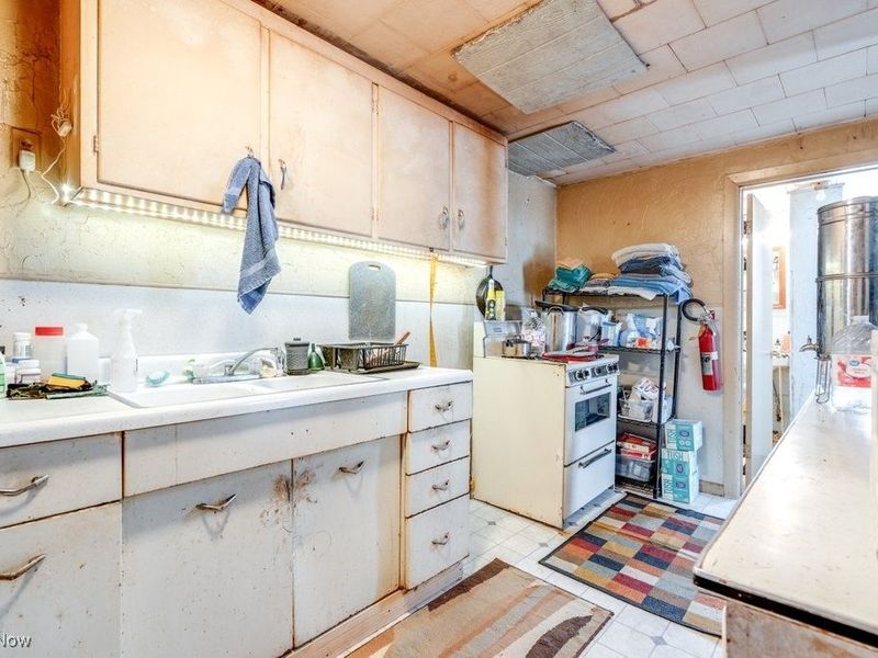 135 E Oregon Avenue, Sebring, OH 44672 Photo 36