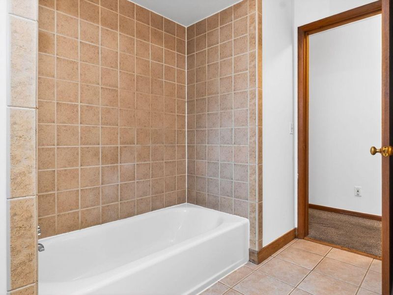 2669 Alder Vista Drive, Columbus, OH 43231 Photo 25