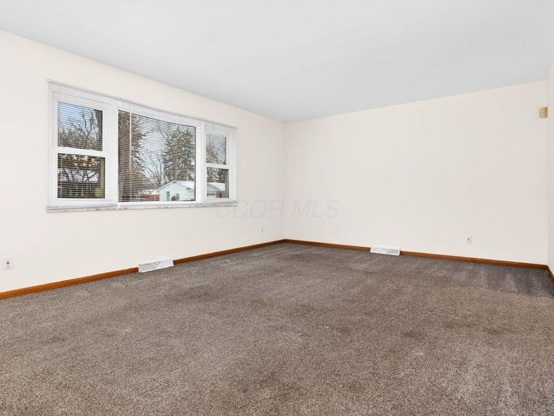 2669 Alder Vista Drive, Columbus, OH 43231 Photo 6