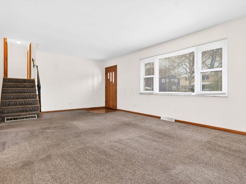 2669 Alder Vista Drive, Columbus, OH 43231 Photo 8