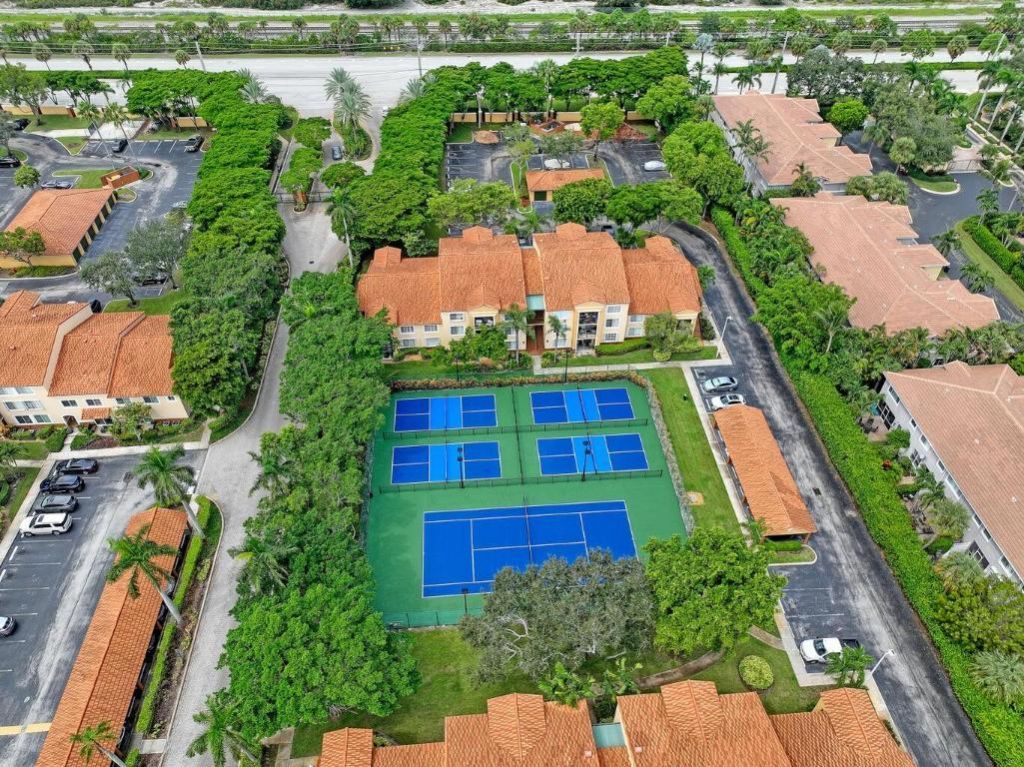 157 Yacht Club Way, Unit 306, Hypoluxo, FL 33462 Photo