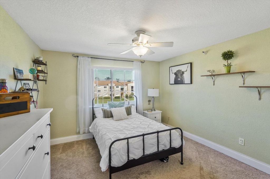 157 Yacht Club Way, Unit 306, Hypoluxo, FL 33462 Photo