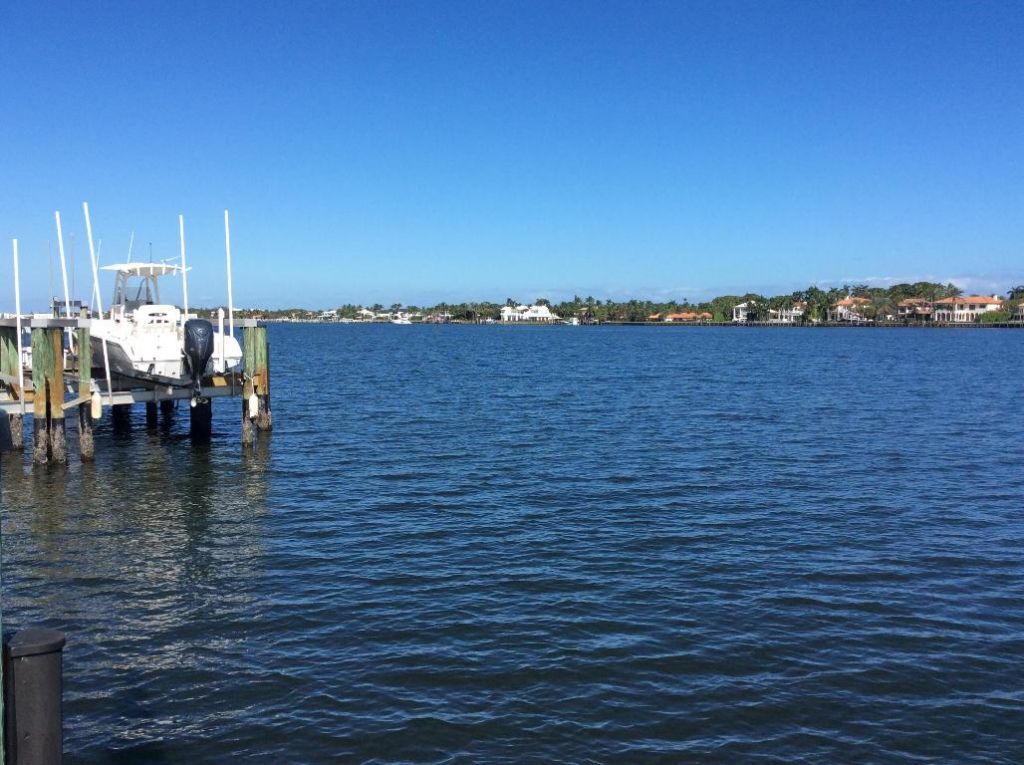 157 Yacht Club Way, Unit 306, Hypoluxo, FL 33462 Photo