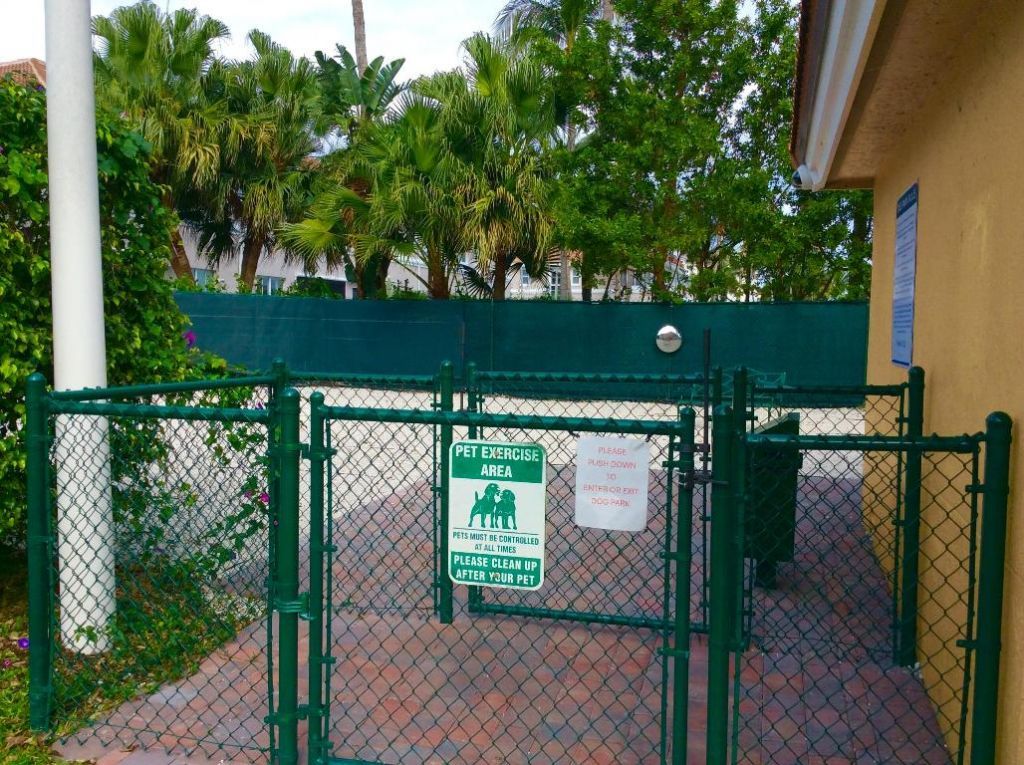 157 Yacht Club Way, Unit 306, Hypoluxo, FL 33462 Photo